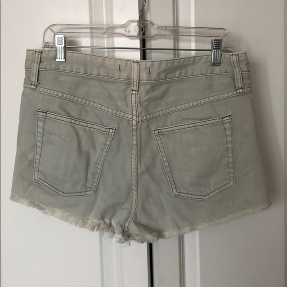 Shorts - Picture 2 of 2